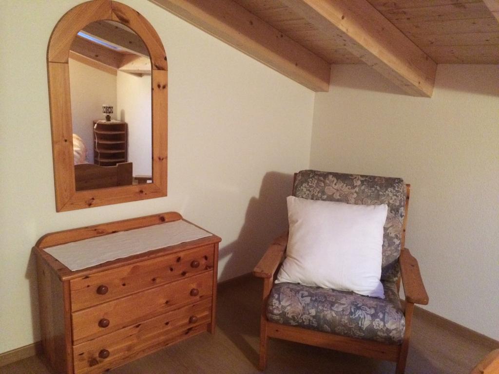 Osteria Del Centro Bed & Breakfast Brusio Oda fotoğraf